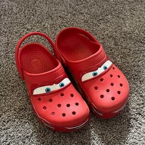 CROCS lightning McQueen woman size 7 men’s size 5